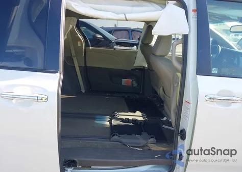 2017 Toyota Sienna Xle 8 Passenger from USA, damaged, VIN 5TDYZ3DC4HS798395